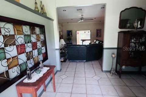 Villa ou maison à vendre à Chuluota, Floride: 5 chambres, 319.96 m2 № 1907717 - photo 7