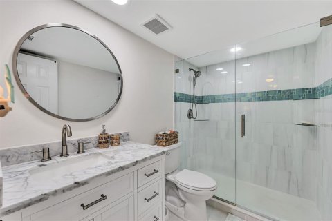 Condo in Sarasota, Florida, 2 bedrooms  № 1106012 - photo 23