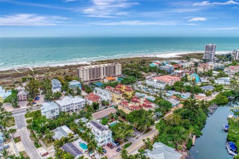 Condo in Sarasota, Florida, 2 bedrooms  № 1106012 - photo 6