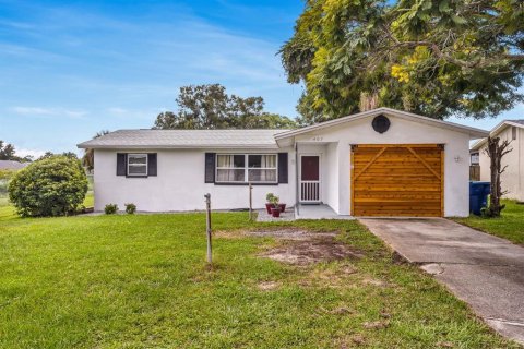 Villa ou maison à Largo, Floride 3 chambres, 94.11 m2 № 2358804