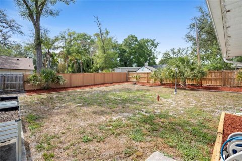 Villa ou maison à vendre à Altamonte Springs, Floride: 4 chambres, 193.79 m2 № 1656728 - photo 22