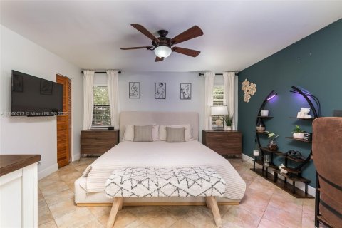 Купить виллу или дом в Корал-Спрингс, Флорида 4 спальни, 167.6м2, № 1926859 - фото 17