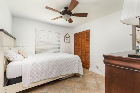 Купить виллу или дом в Корал-Спрингс, Флорида 4 спальни, 167.6м2, № 1926859 - фото 16