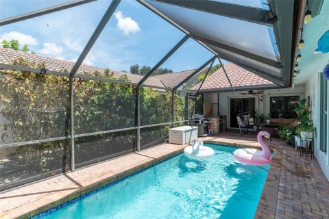 Купить виллу или дом в Корал-Спрингс, Флорида 4 спальни, 167.6м2, № 1926859 - фото 24