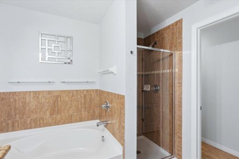 Villa ou maison à vendre à Sarasota, Floride: 4 chambres, 209.49 m2 № 2125091 - photo 24