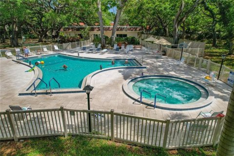 Condo in Dunedin, Florida, 2 bedrooms  № 1824778 - photo 27