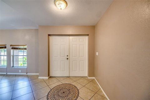 House in Cape Coral, Florida 3 bedrooms, 189.89 sq.m. № 1884002 - photo 4