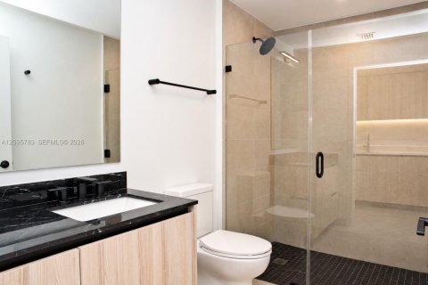 Condo in Miami, Florida  № 2385294 - photo 10