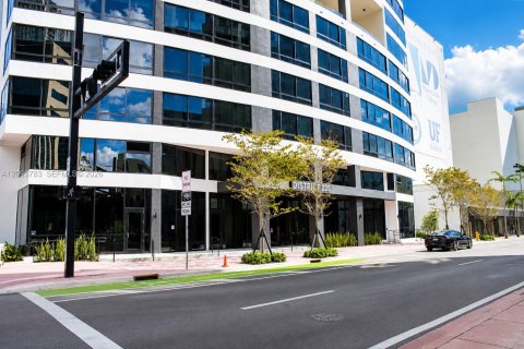 Condo in Miami, Florida  № 2385294 - photo 21