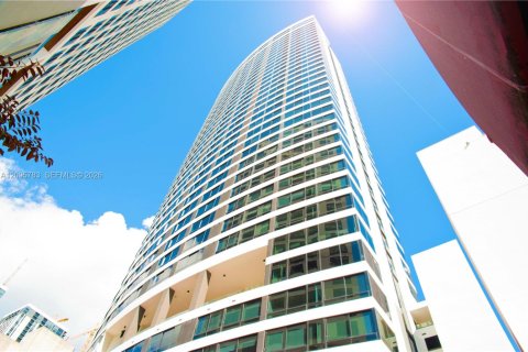 Studio in the Condo in Miami, Florida  № 2385294