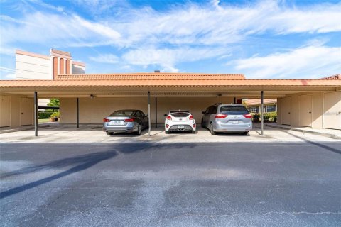 Villa ou maison à vendre à Clearwater, Floride: 2 chambres, 106.84 m2 № 2094204 - photo 20