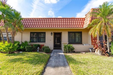 Villa ou maison à vendre à Clearwater, Floride: 2 chambres, 106.84 m2 № 2094204 - photo 2