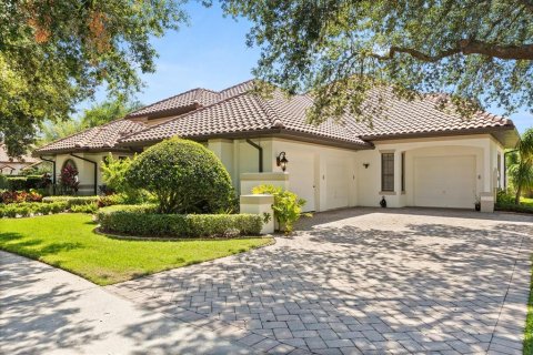 Villa ou maison à vendre à Mount Dora, Floride: 4 chambres, 407.38 m2 № 1755583 - photo 2