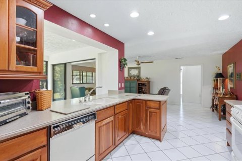 House in Bradenton, Florida 3 bedrooms, 198.81 sq.m. № 2235432 - photo 24
