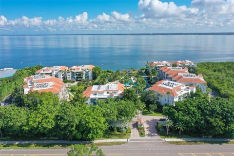 Condominio en alquiler en Longboat Key, Florida, 3 dormitorios, 222.41 m2 № 1918144 - foto 3