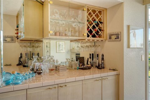 Condominio en alquiler en Longboat Key, Florida, 3 dormitorios, 222.41 m2 № 1918144 - foto 10