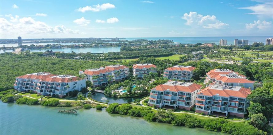 Condominio en Longboat Key, Florida, 3 dormitorios № 1918144