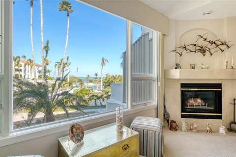 Condominio en alquiler en Longboat Key, Florida, 3 dormitorios, 222.41 m2 № 1918144 - foto 11