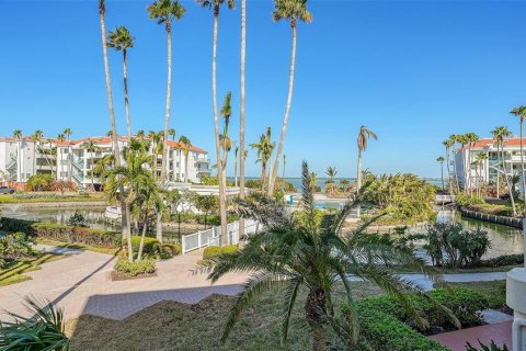 Condominio en alquiler en Longboat Key, Florida, 3 dormitorios, 222.41 m2 № 1918144 - foto 30