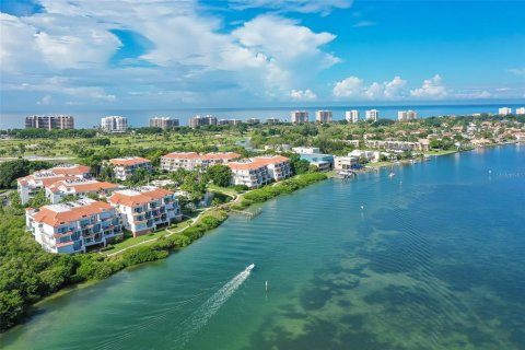 Condominio en alquiler en Longboat Key, Florida, 3 dormitorios, 222.41 m2 № 1918144 - foto 2