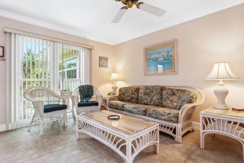 Copropriété à vendre à Sarasota, Floride: 2 chambres, 93.65 m2 № 2122883 - photo 6