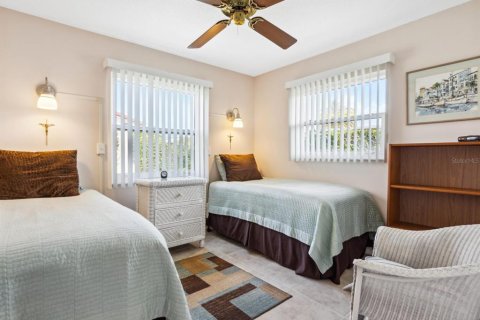 Copropriété à vendre à Sarasota, Floride: 2 chambres, 93.65 m2 № 2122883 - photo 18
