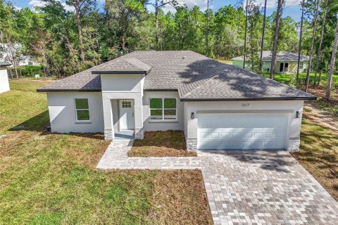 Casa en Citrus Springs, Florida 3 dormitorios, 132.57 m2 № 2384102