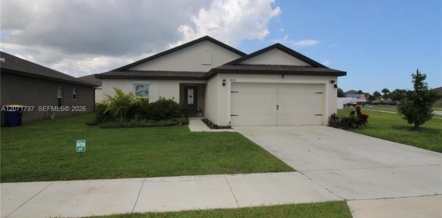 Villa ou maison à St. Lucie, Floride 3 chambres, 143.26 m2 № 2304836