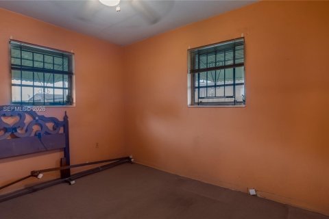 Villa ou maison à vendre à Miami Gardens, Floride: 3 chambres, 85.01 m2 № 2089577 - photo 16