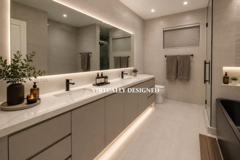 House in North Miami, Florida 3 bedrooms, 307.13 sq.m. № 2088257 - photo 26