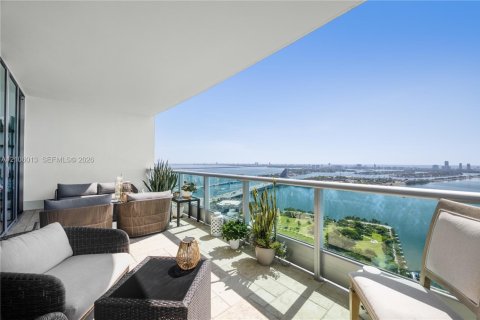Studio à Condo à Miami, Floride  № 2416154