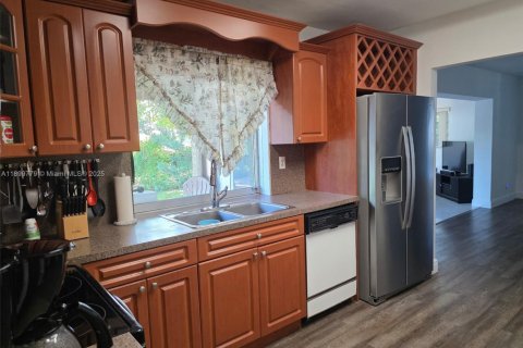 Купить виллу или дом в Майами, Флорида 4 спальни, 170.57м2, № 1954006 - фото 18