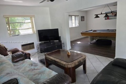 Купить виллу или дом в Майами, Флорида 4 спальни, 170.57м2, № 1954006 - фото 20