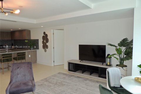 Copropriété à louer à Bay Harbor Islands, Floride: 2 chambres, 133.22 m2 № 2154935 - photo 6