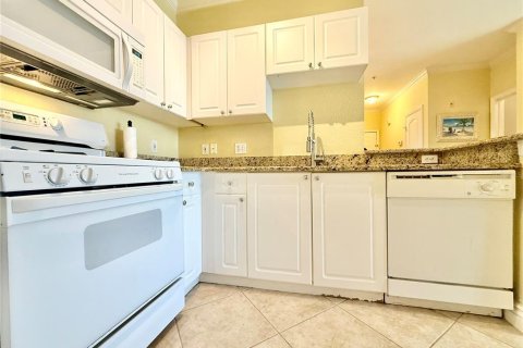 Copropriété à louer à Clearwater, Floride: 2 chambres, 114.27 m2 № 2107121 - photo 6