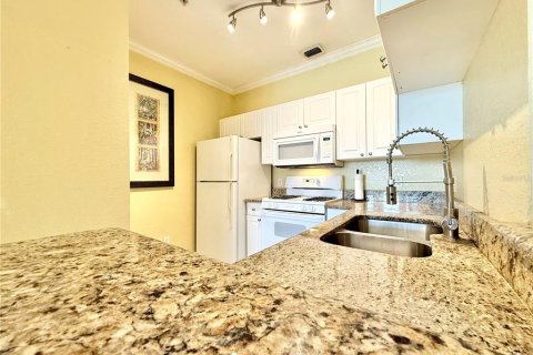 Copropriété à louer à Clearwater, Floride: 2 chambres, 114.27 m2 № 2107121 - photo 5