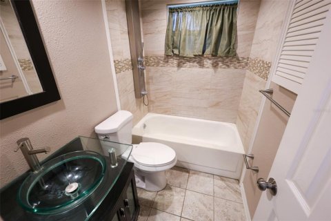 Casa en alquiler en Holiday, Florida, 3 dormitorios, 114.08 m2 № 1919767 - foto 15