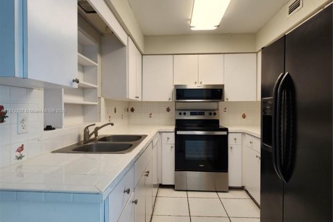 Villa ou maison à louer à Lighthouse Point, Floride: 3 chambres № 1926277 - photo 25