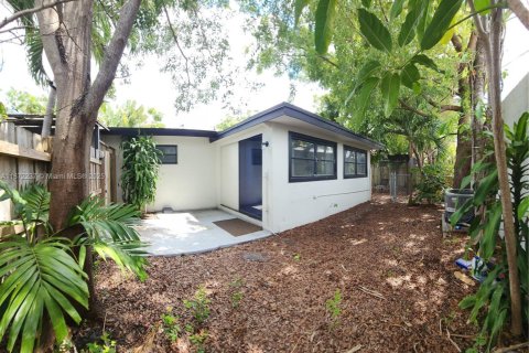 Villa ou maison à louer à Lighthouse Point, Floride: 3 chambres № 1926277 - photo 15