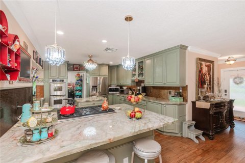 Villa ou maison à vendre à Plantation, Floride: 4 chambres, 205.31 m2 № 2432230 - photo 7
