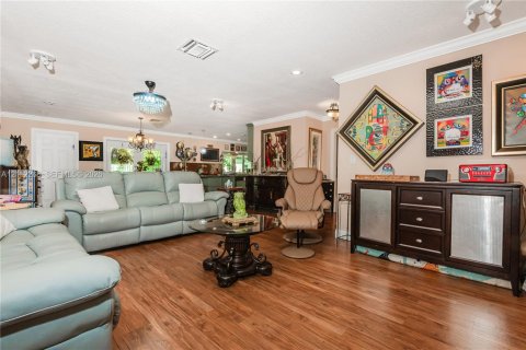 Villa ou maison à vendre à Plantation, Floride: 4 chambres, 205.31 m2 № 2432230 - photo 15