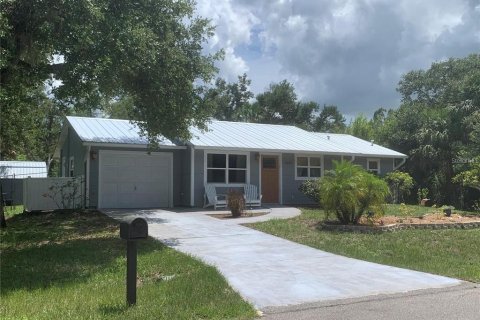 Casa en alquiler en Port Charlotte, Florida, 2 dormitorios, 93.65 m2 № 1816949 - foto 1