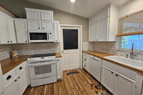 Casa en alquiler en Port Charlotte, Florida, 2 dormitorios, 93.65 m2 № 1816949 - foto 11