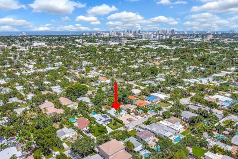 House in Fort Lauderdale, Florida 4 bedrooms, 193.42 sq.m. № 1887732 - photo 1