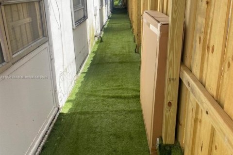 Снять в аренду виллу или дом в Холливуд, Флорида 241.08м2, № 1943757 - фото 12