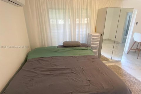 Снять в аренду виллу или дом в Холливуд, Флорида 241.08м2, № 1943757 - фото 5