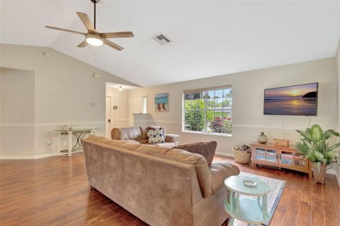 House in Port Charlotte, Florida 3 bedrooms, 170.57 sq.m. № 1749267 - photo 7