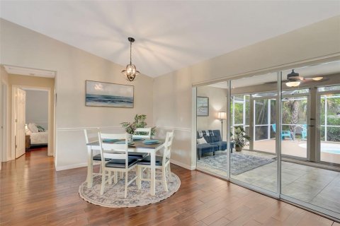 House in Port Charlotte, Florida 3 bedrooms, 170.57 sq.m. № 1749267 - photo 12