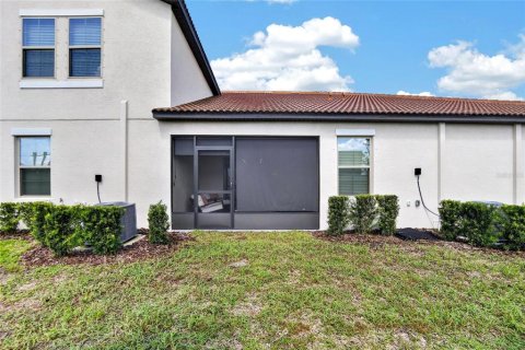 House in Wimauma, Florida 2 bedrooms, 129.6 sq.m. № 2310317 - photo 8