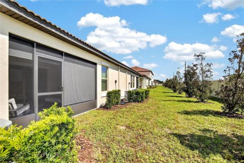 House in Wimauma, Florida 2 bedrooms, 129.6 sq.m. № 2310317 - photo 11